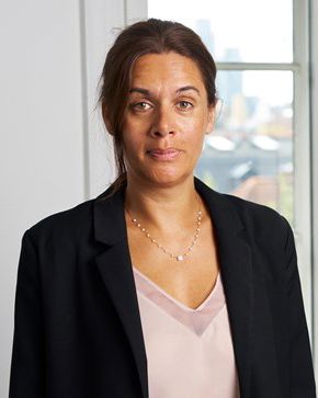 Portrait of teacher on Niels Brock Copenhagen Business College Rachel Waldo