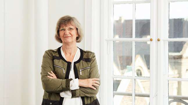 Portrait of teacher on Niels Brock Copenhagen Business College Ulla Kinnerup