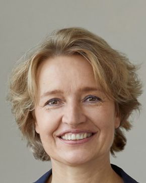 Portrait of teacher on Niels Brock Copenhagen Business College Helle Haurum