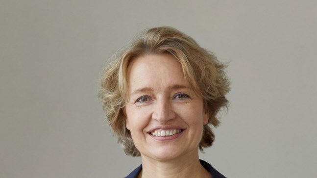 Portrait of teacher on Niels Brock Copenhagen Business College Helle Haurum