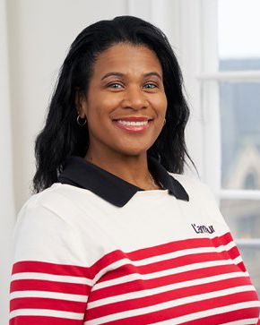 Portrait of teacher on Niels Brock Copenhagen Business College Mimi Roldsgaard