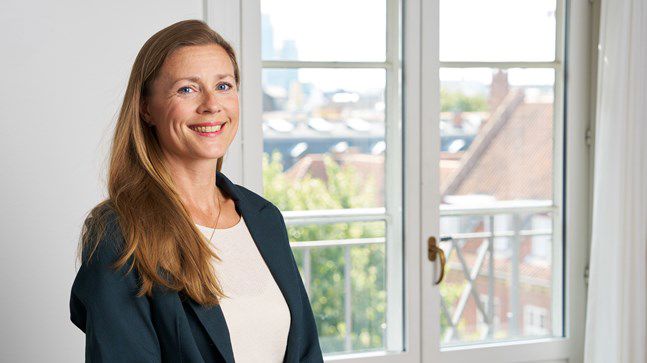 Portrait of teacher on Niels Brock Copenhagen Business College Maria Sillen Sittner