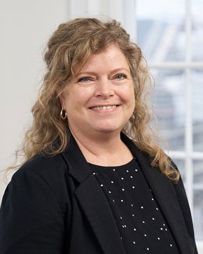 Portrait of teacher on Niels Brock Copenhagen Business College Charlotte Riazi