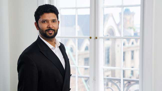 Portrait of teacher on Niels Brock Copenhagen Business College Imran Khan