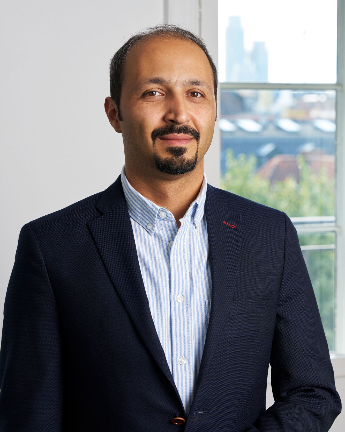 Portrait of teacher on Niels Brock Copenhagen Business College Nader Keypour