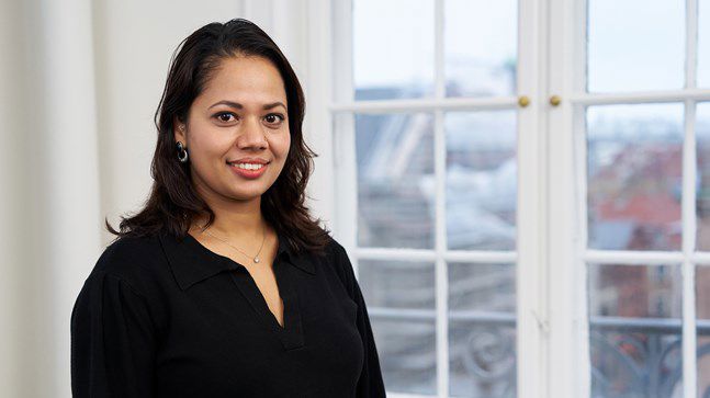 Portrait of teacher on Niels Brock Copenhagen Business College Nabina Thapa