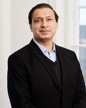 Portrait of teacher on Niels Brock Copenhagen Business College Assad Ullah