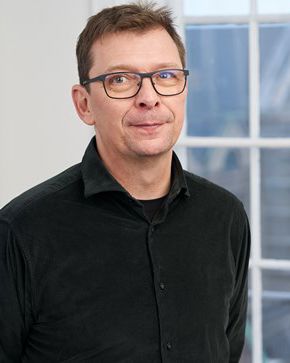 Portrait of teacher on Niels Brock Copenhagen Business College Janus Kloppenborg